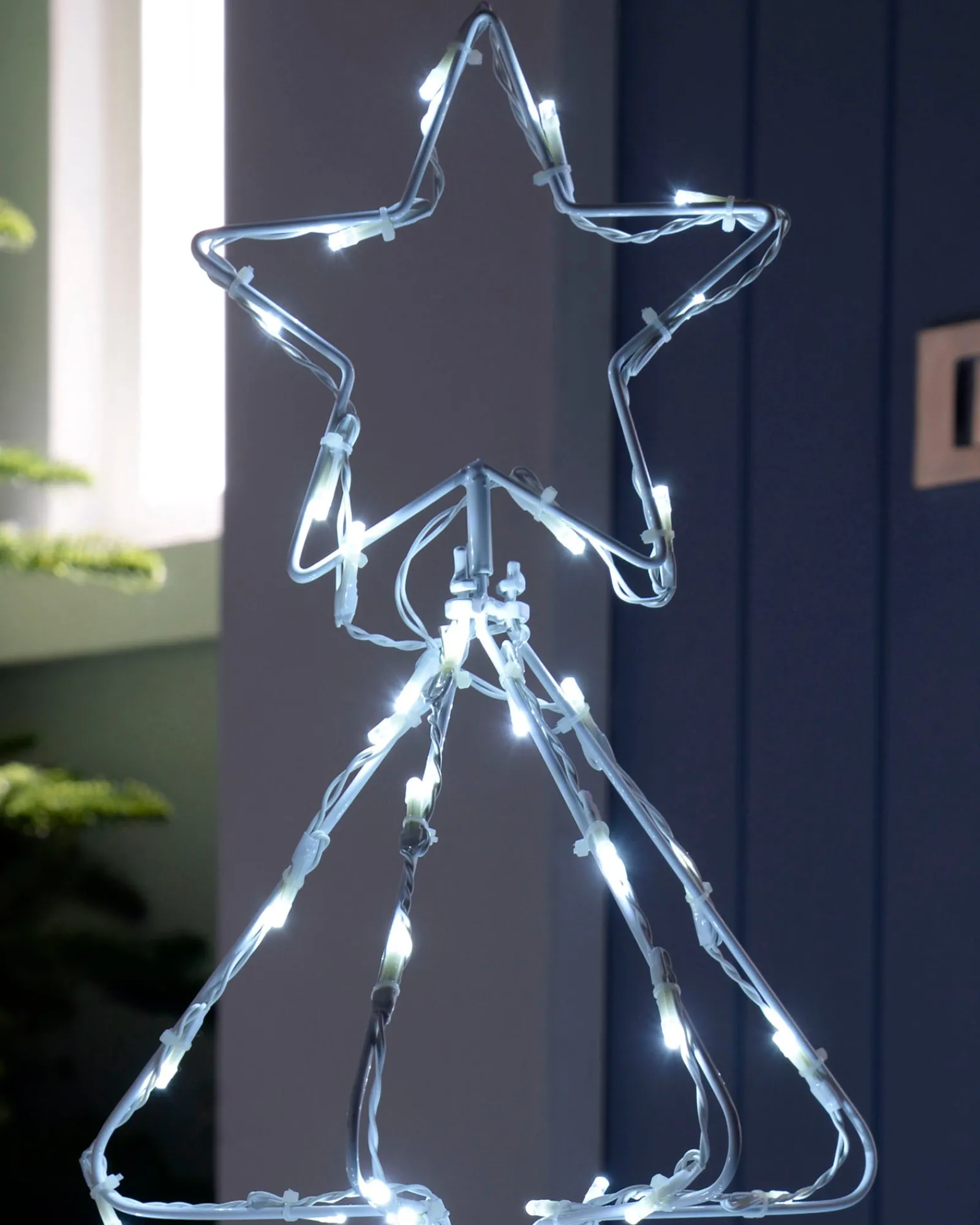 WeRChristmas Tree Silhouettes^Animated Multi-Function Christmas Tree Silhouette, 80 Cm