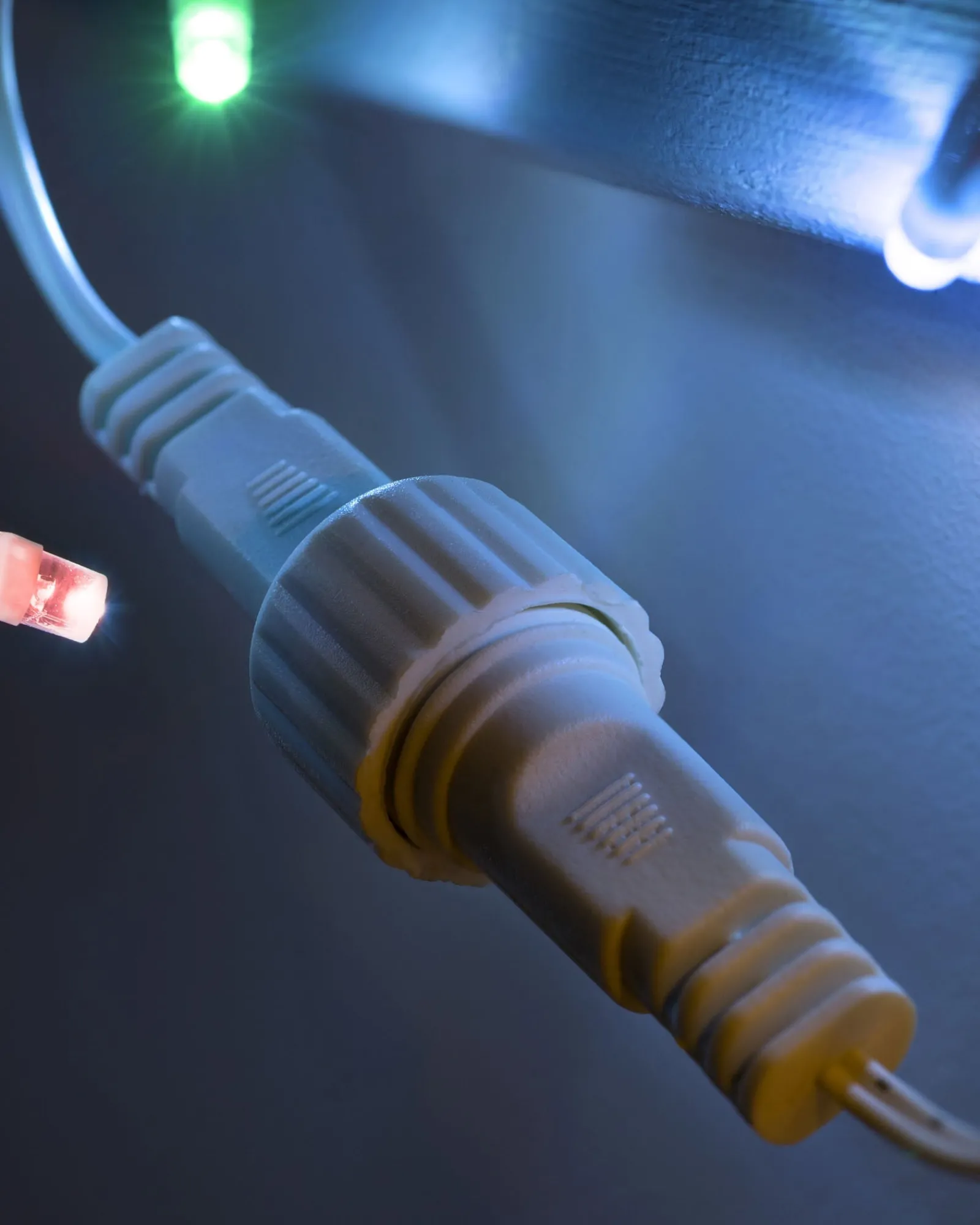 WeRChristmas Connectable Lights^Connectable Icicle 240 LED Christmas Lights, Multi-Coloured
