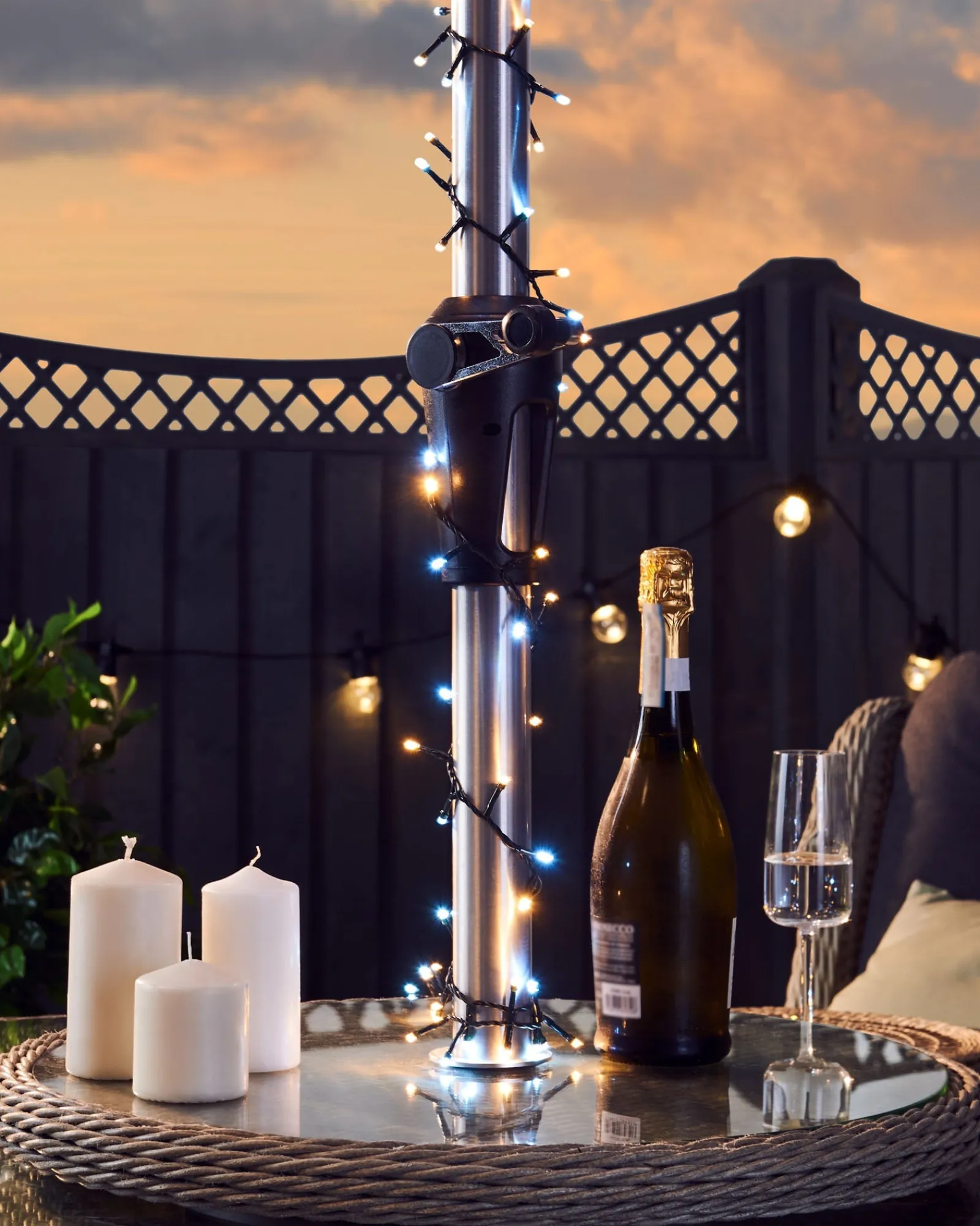 WeRChristmas Fairy Lights|Tree Lights^Outdoor Multi-Function 960 LED Light String, Warm White & Ice White