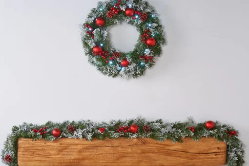 WeRChristmas Decorated Garlands^Pre-Decorated Frosted Garland, 6 Ft