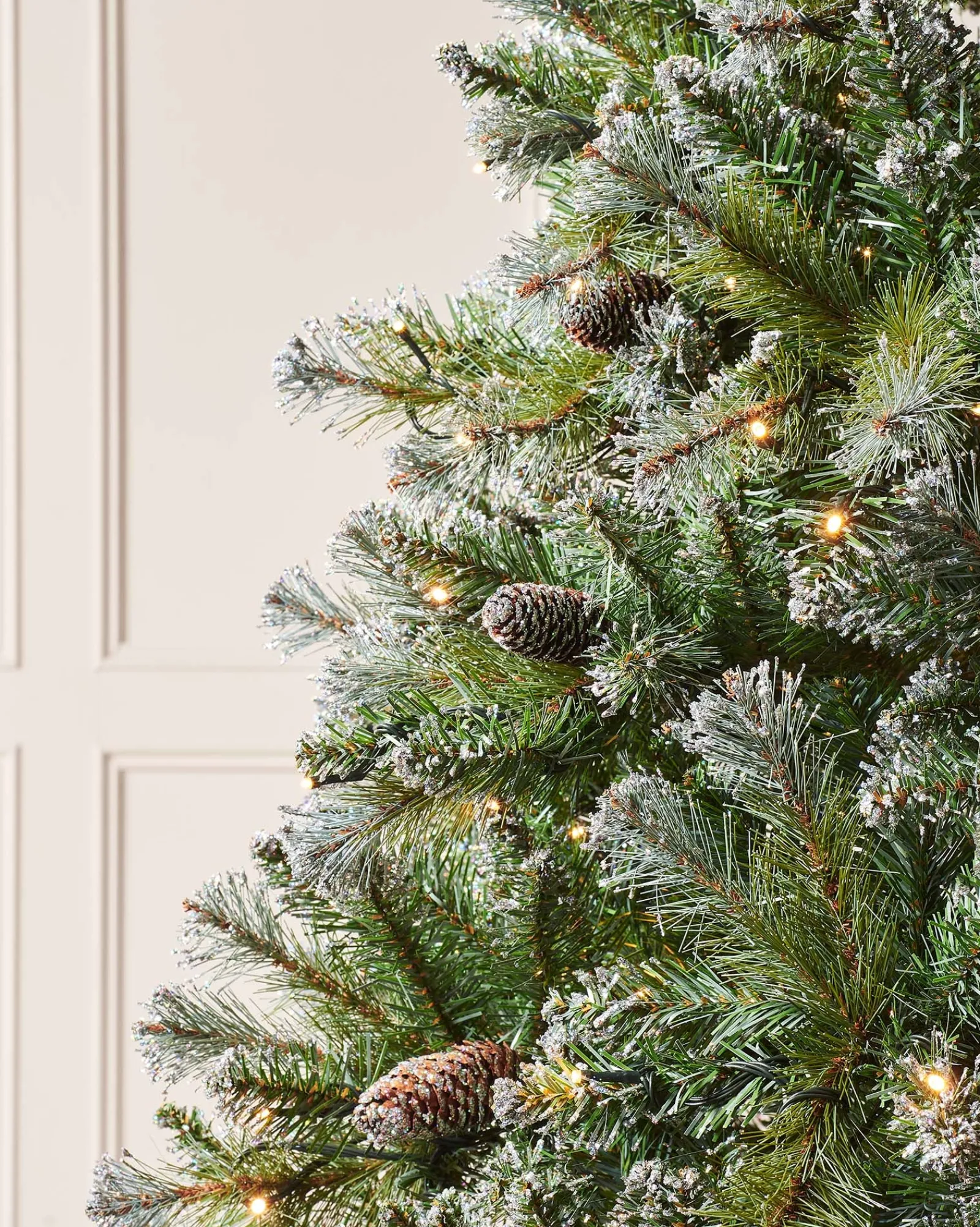 WeRChristmas Snow Flocked Christmas Trees|Pre Lit Christmas Trees^Pre-lit Blue Brockton Spruce Christmas Tree, 7 Ft