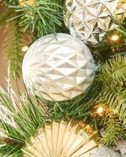 WeRChristmas Pre Lit Wreaths^Pre-Lit Decorated Wreath, Silver/Champagne/Gold, 76 Cm