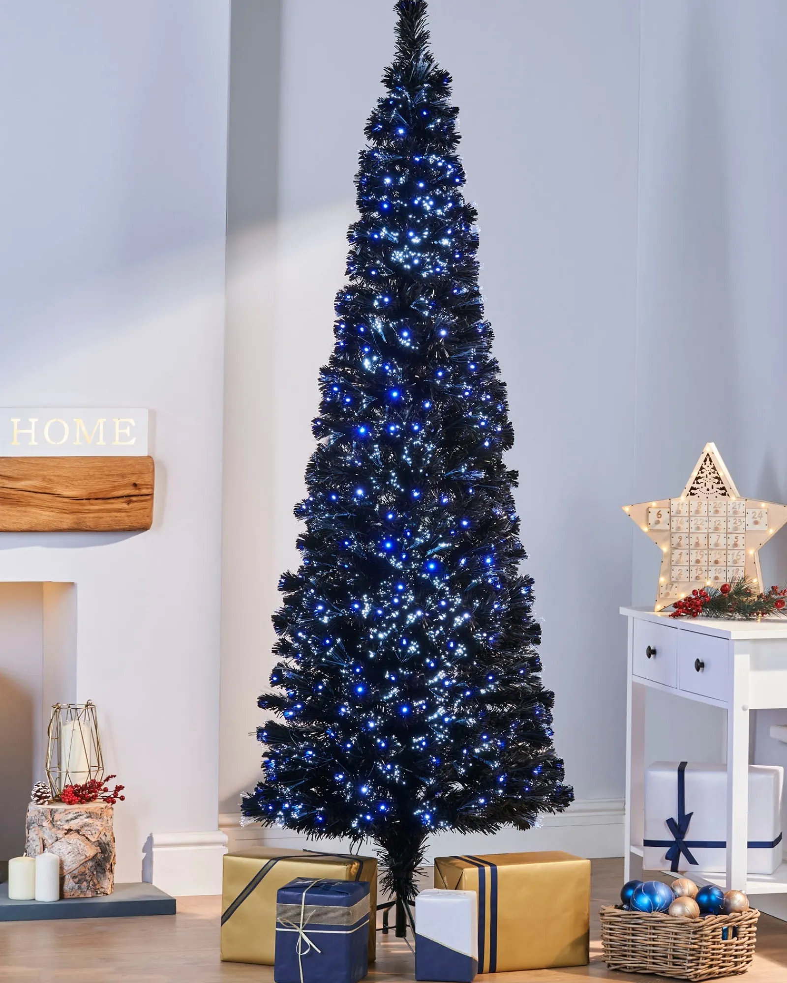 WeRChristmas Budget Christmas Trees|Fibre Optic Christmas Trees^Pre-Lit Fibre Optic Slim Black Christmas Tree, 5 Ft