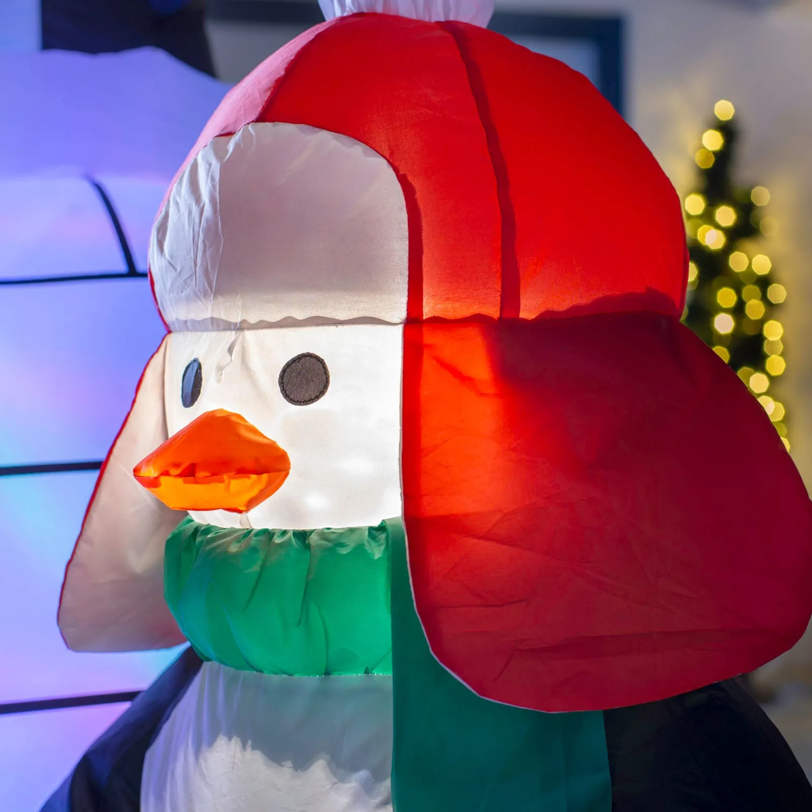 WeRChristmas Inflatables^Pre-Lit Inflatable Penguin Family And Igloo, 5 Ft