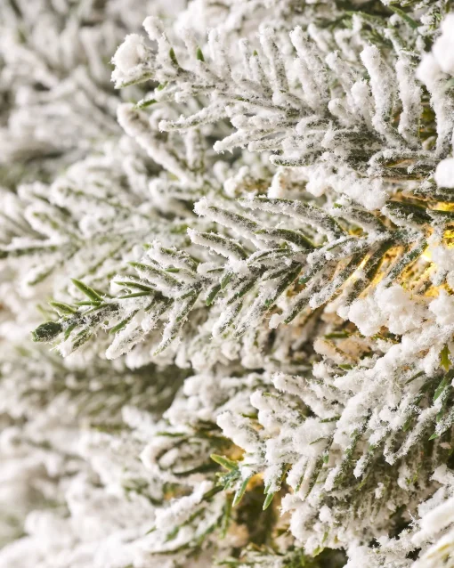 WeRChristmas Extra Large Wreaths|Decorated Wreaths^Pre-Lit Snow Flocked Natural Fir Majestic Wreath, 1.5 M