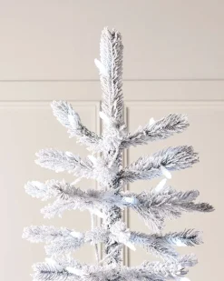 WeRChristmas Snow Flocked Christmas Trees|Pre Lit Christmas Trees^Pre-Lit Snow Flocked Spruce Christmas Tree, 6 Ft