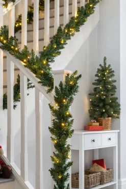 WeRChristmas Plain Garlands|Pre Lit Garlands^Pre-Lit Warm White LEDs Garland, 9 Ft