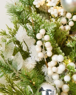 WeRChristmas Decorated Wreaths|Pre Lit Wreaths^Pre-Lit White Berry Mixed Tip Wreath, 76 Cm