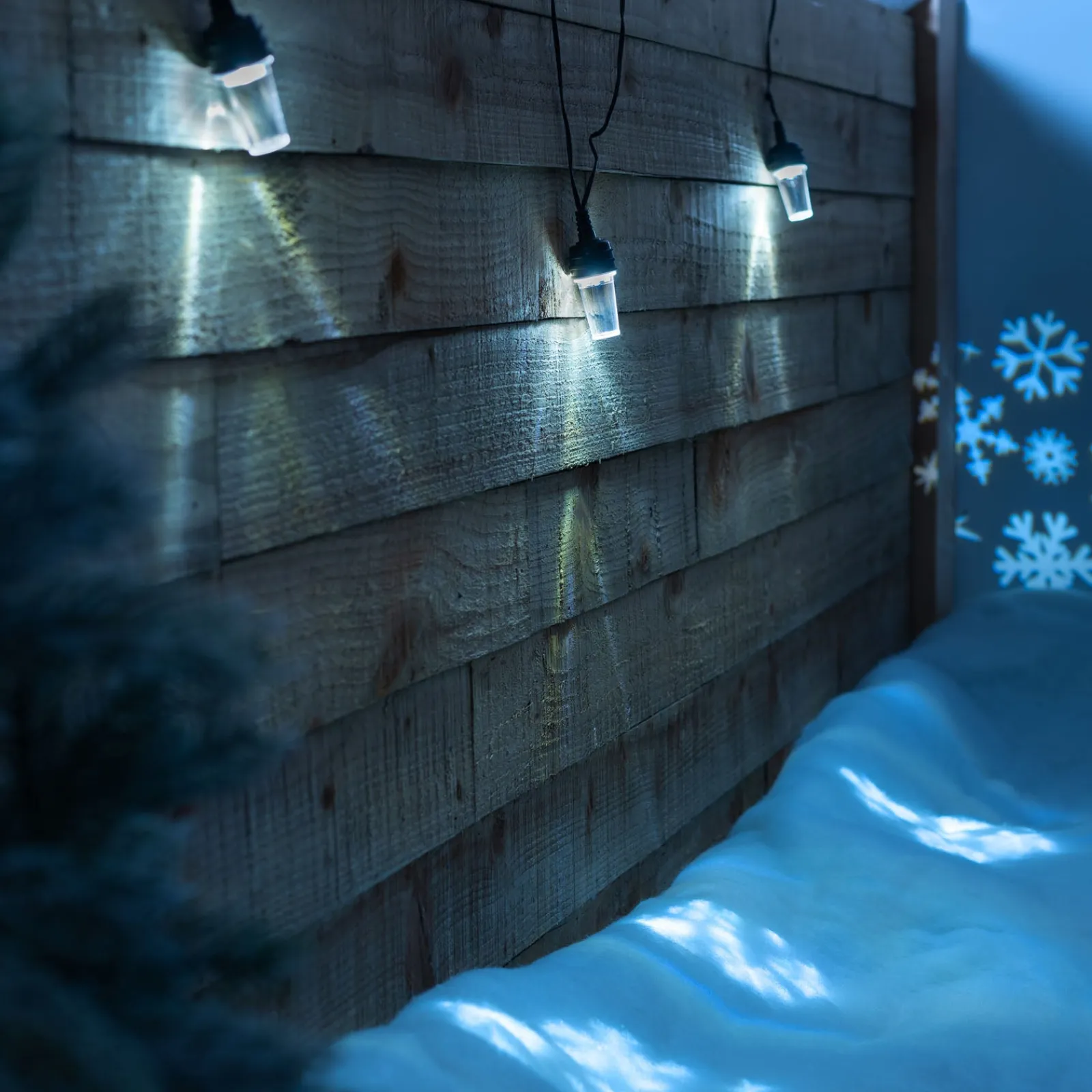 WeRChristmas Pathway Lights^Set Of 3 LED Snowflake Projector Lights, 72 Cm