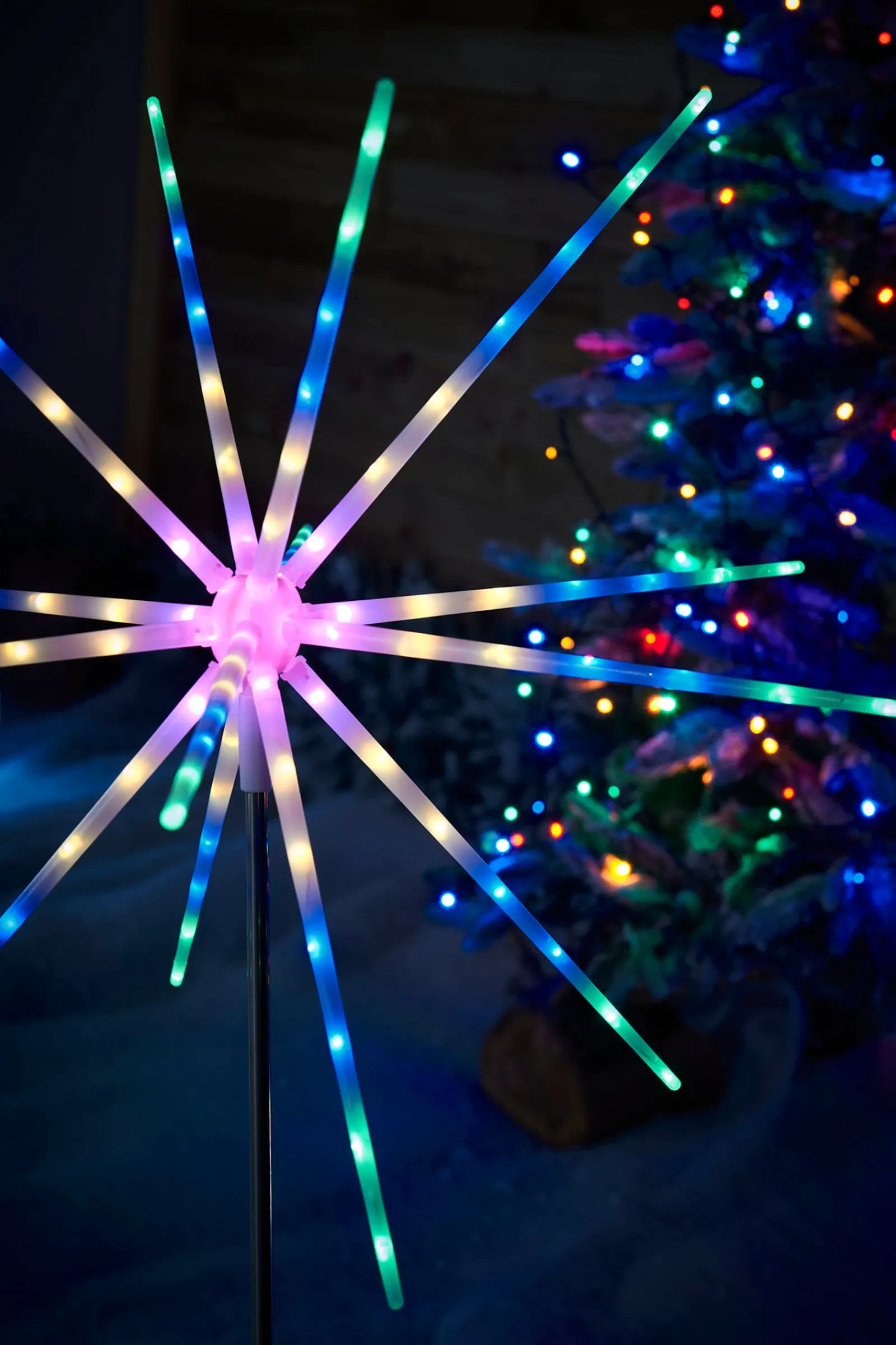 WeRChristmas Festive Star, Snowflake & Sign Lights|Pathway Lights^Starburst Pathway Stake Light, Multi-Coloured, 98 Cm